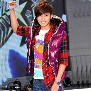 罗志祥同款 内外撞色通拉链连帽短款棉马甲