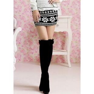 卡布琦诺 时尚杂志款黑白雪花针织半身裙B2071